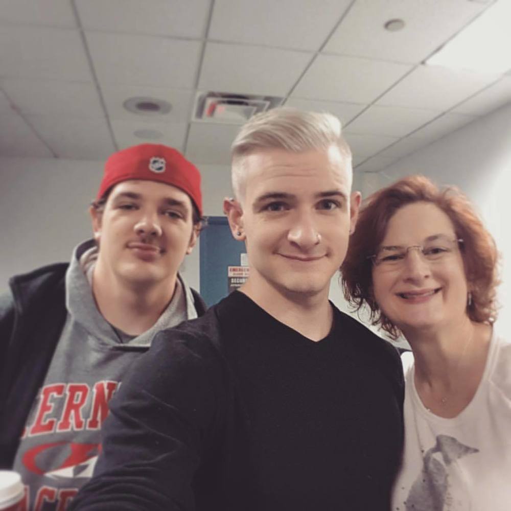 Meet your Posher, Quinn